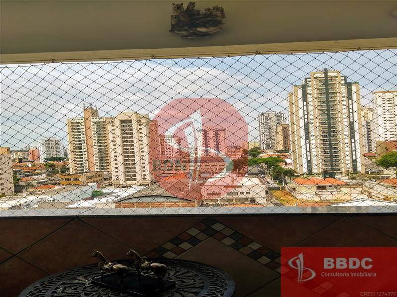 Apartamento à venda com 3 quartos, 246m² - Foto 11