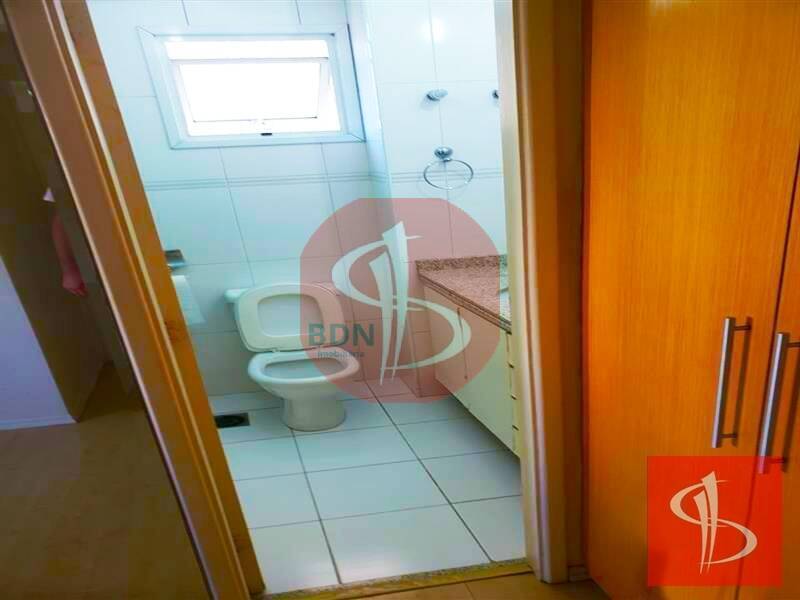 Apartamento à venda com 3 quartos, 126m² - Foto 19