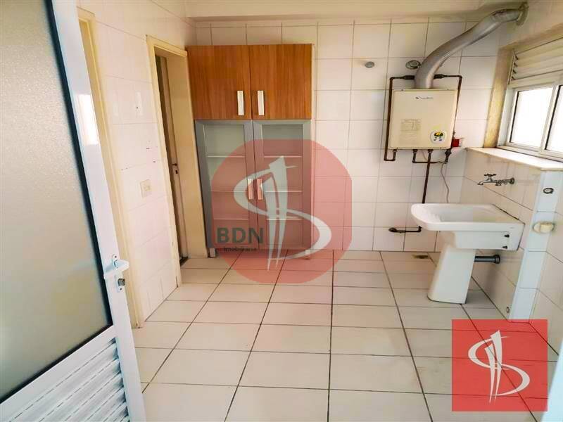 Apartamento à venda com 3 quartos, 126m² - Foto 9