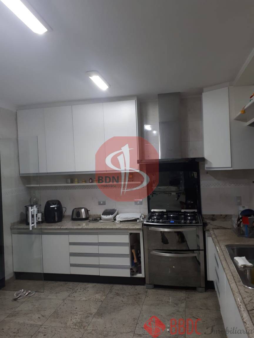 Apartamento à venda com 3 quartos, 312m² - Foto 18