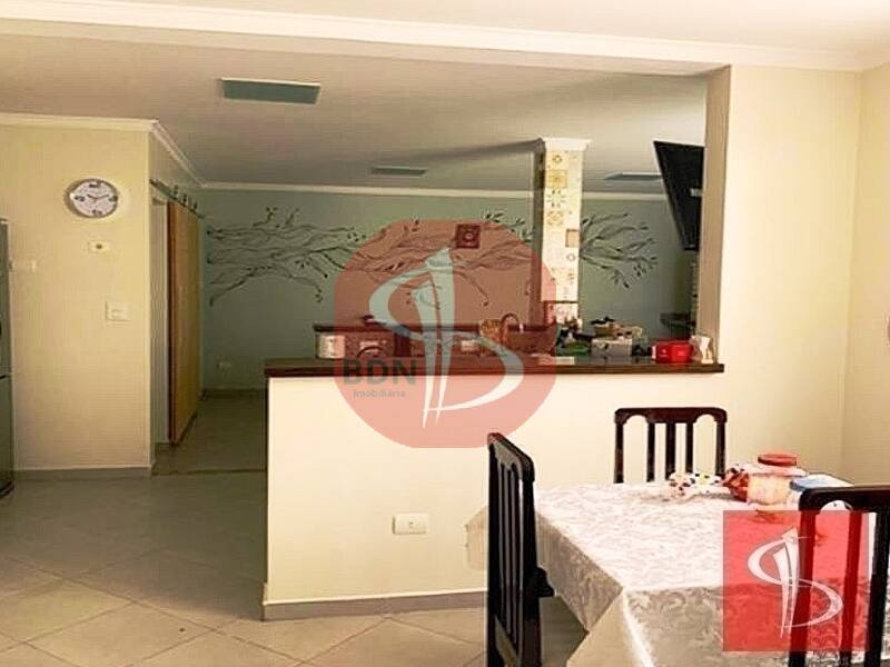 Casa à venda com 3 quartos, 283m² - Foto 5