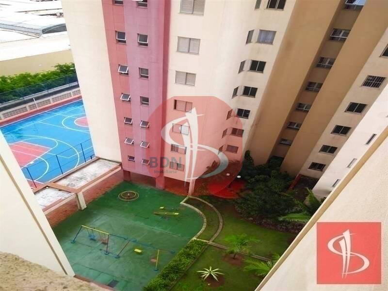 Apartamento à venda com 3 quartos, 85m² - Foto 1