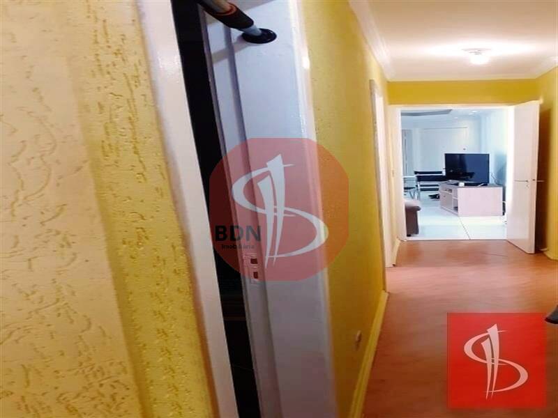 Apartamento à venda com 3 quartos, 68m² - Foto 11