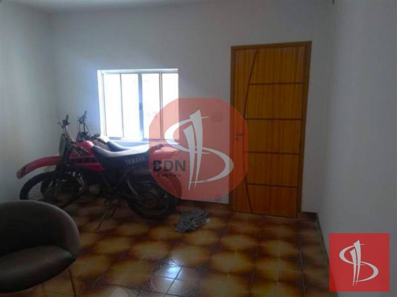 Casa para alugar com 3 quartos, 350m² - Foto 10