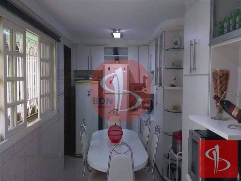 Sobrado à venda com 3 quartos, 181m² - Foto 5