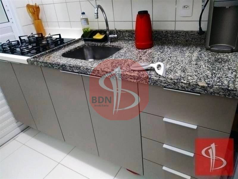 Apartamento à venda com 2 quartos, 57m² - Foto 6