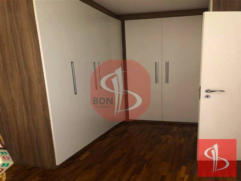 Apartamento à venda com 4 quartos, 225m² - Foto 10