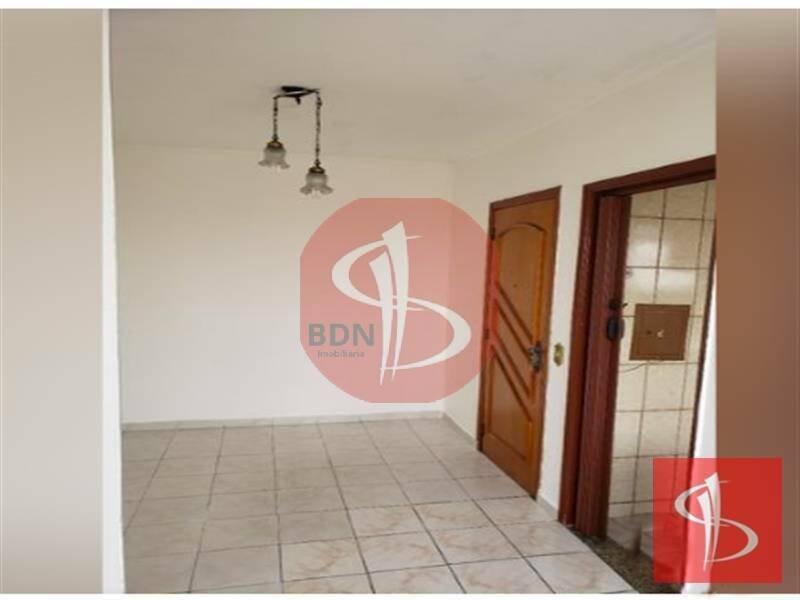 Apartamento à venda com 2 quartos, 45m² - Foto 3