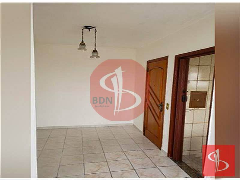 Apartamento à venda com 2 quartos, 45m² - Foto 3