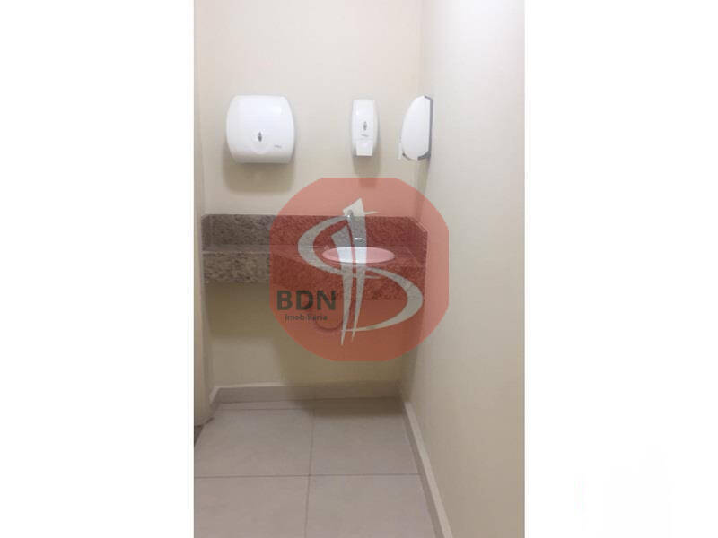 Prédio Inteiro para alugar, 150m² - Foto 6