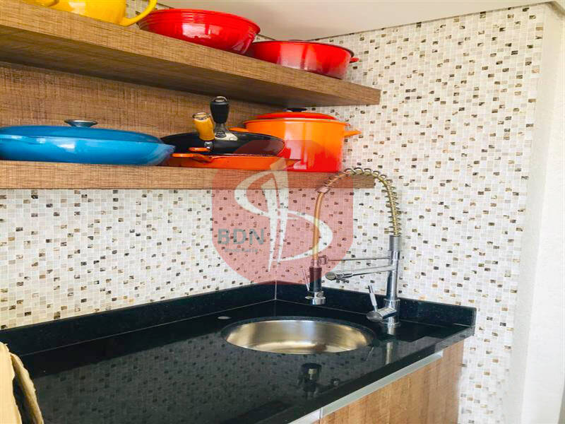 Apartamento à venda com 3 quartos, 167m² - Foto 10