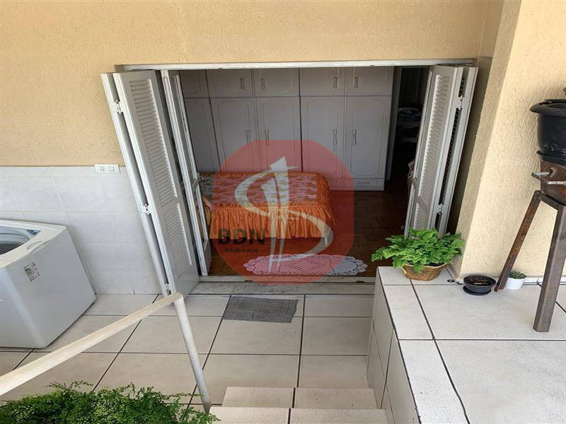 Sobrado à venda com 2 quartos, 100m² - Foto 5