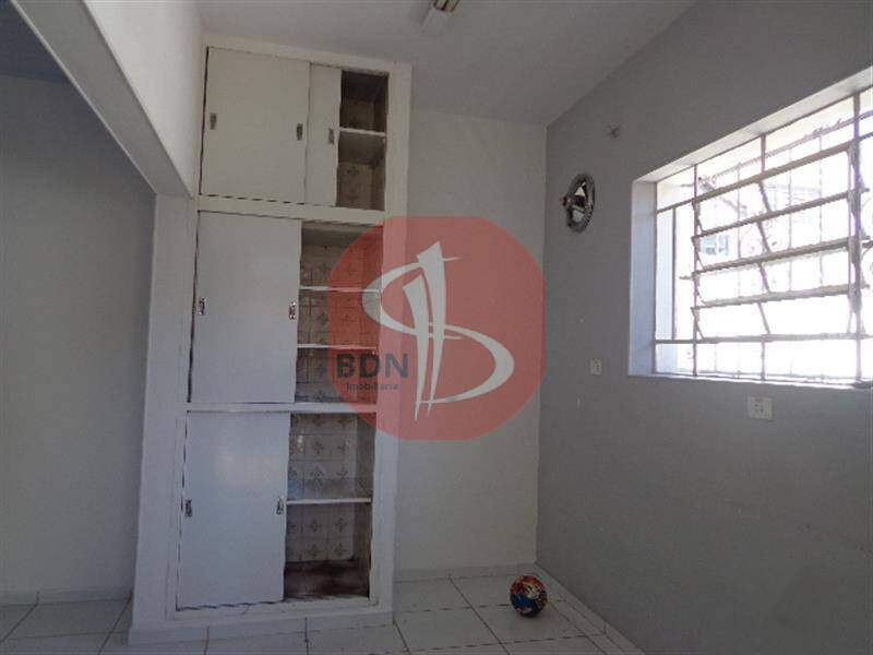 Casa à venda com 3 quartos, 336m² - Foto 7