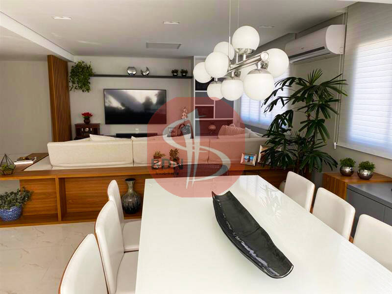 Apartamento à venda com 3 quartos, 170m² - Foto 2