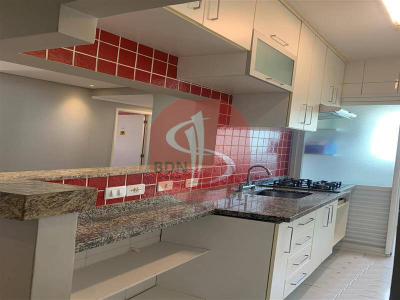 Apartamento à venda com 5 quartos, 64m² - Foto 4