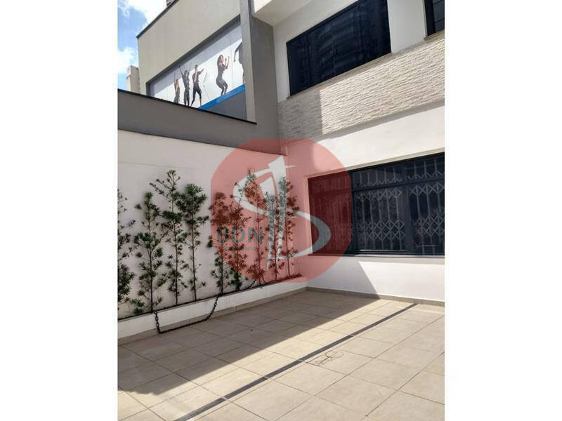 Sobrado para alugar com 5 quartos, 180m² - Foto 1