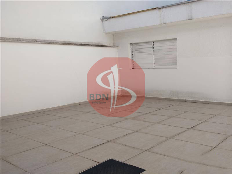 Sobrado para alugar com 5 quartos, 180m² - Foto 8