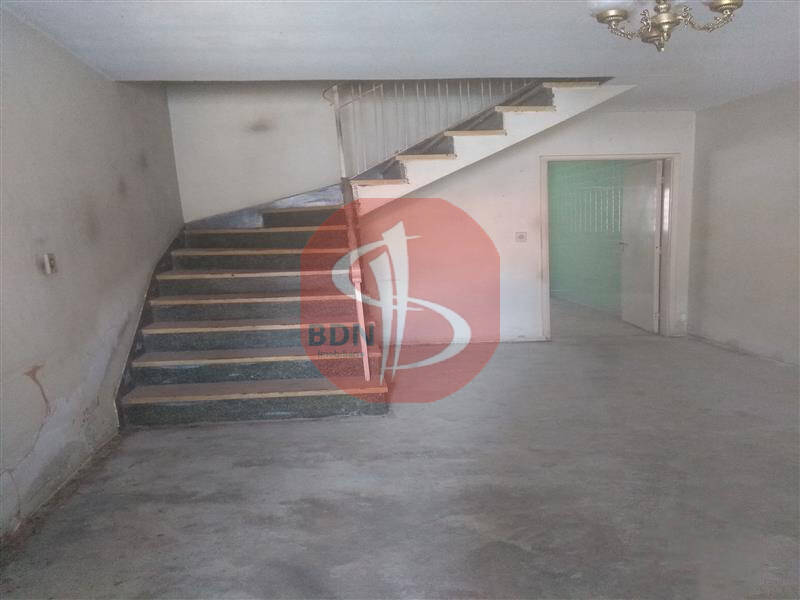 Sobrado à venda com 2 quartos, 100m² - Foto 1