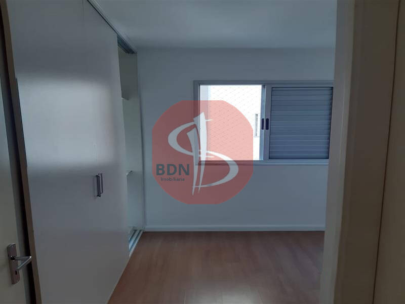 Apartamento à venda com 3 quartos, 65m² - Foto 3