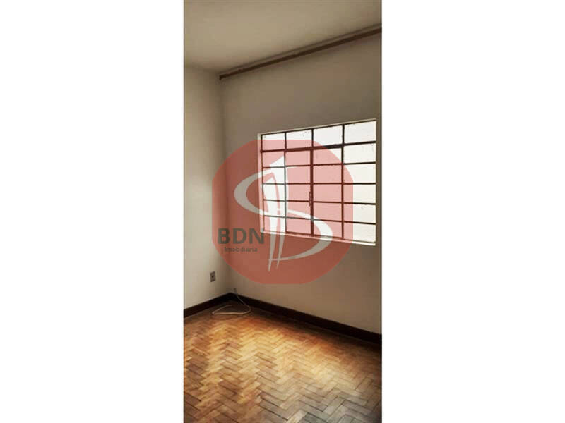 Casa para alugar com 1 quarto, 60m² - Foto 3