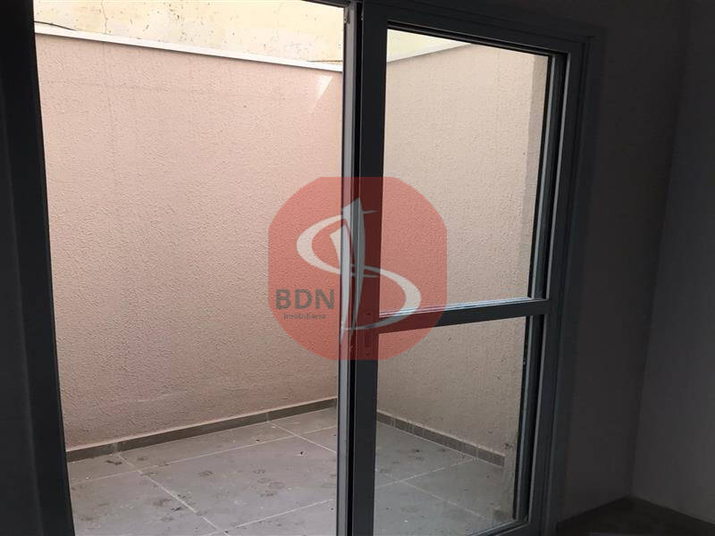 Apartamento à venda com 1 quarto, 28m² - Foto 2