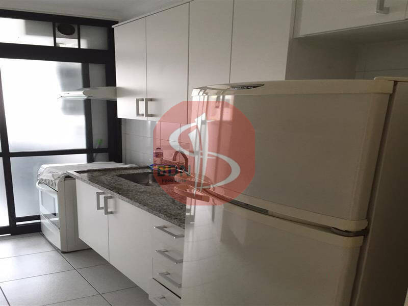 Apartamento à venda com 2 quartos, 67m² - Foto 4