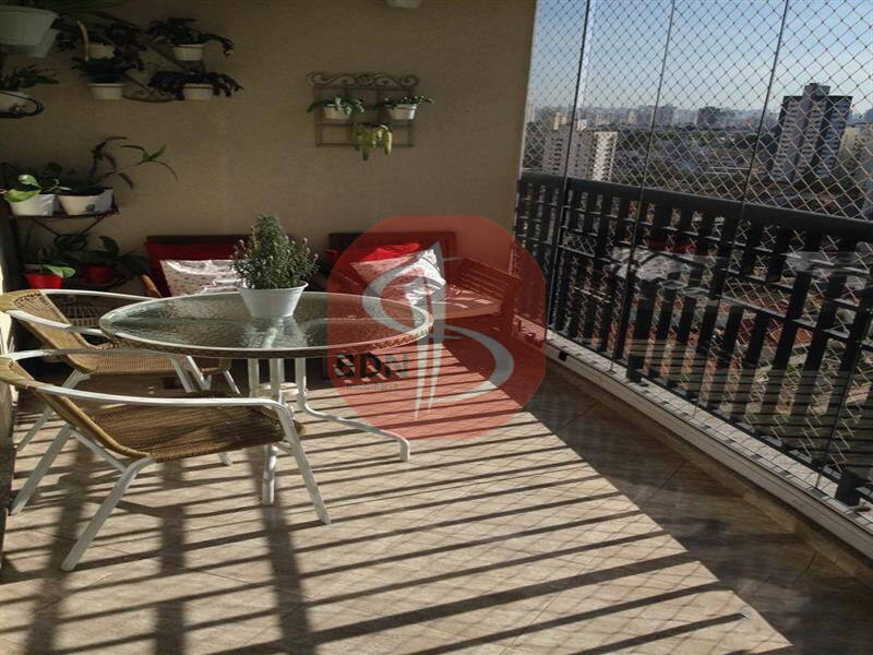 Apartamento à venda com 3 quartos, 141m² - Foto 5