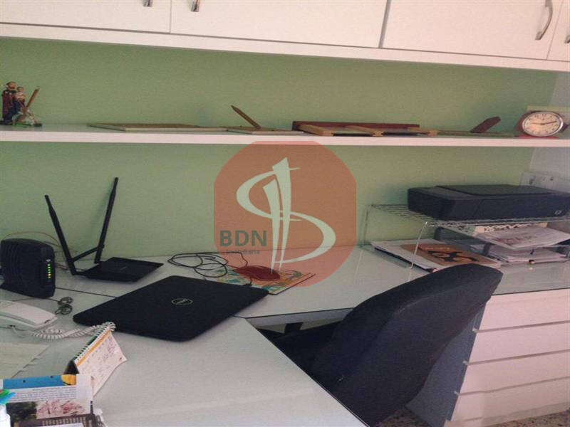 Apartamento à venda com 3 quartos, 141m² - Foto 12