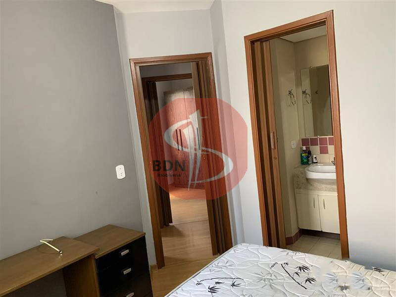 Apartamento à venda com 3 quartos, 69m² - Foto 4