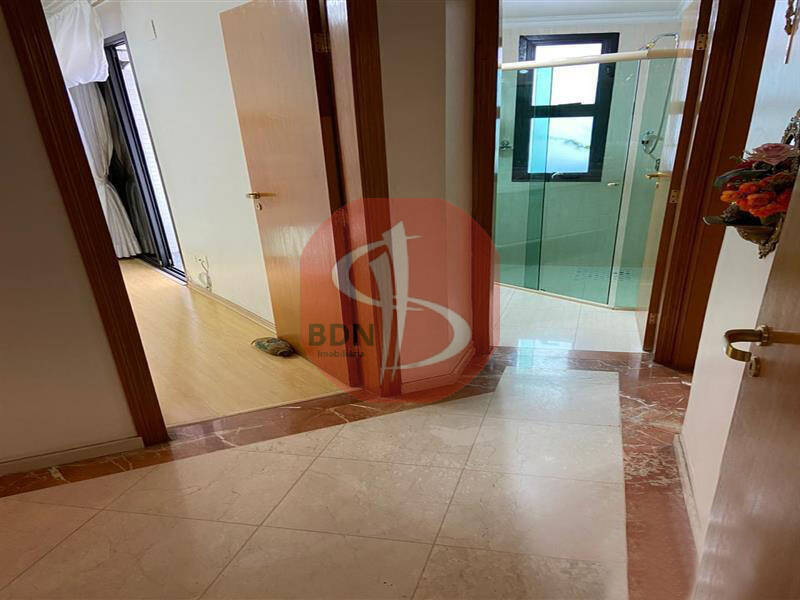 Apartamento à venda com 3 quartos, 107m² - Foto 8