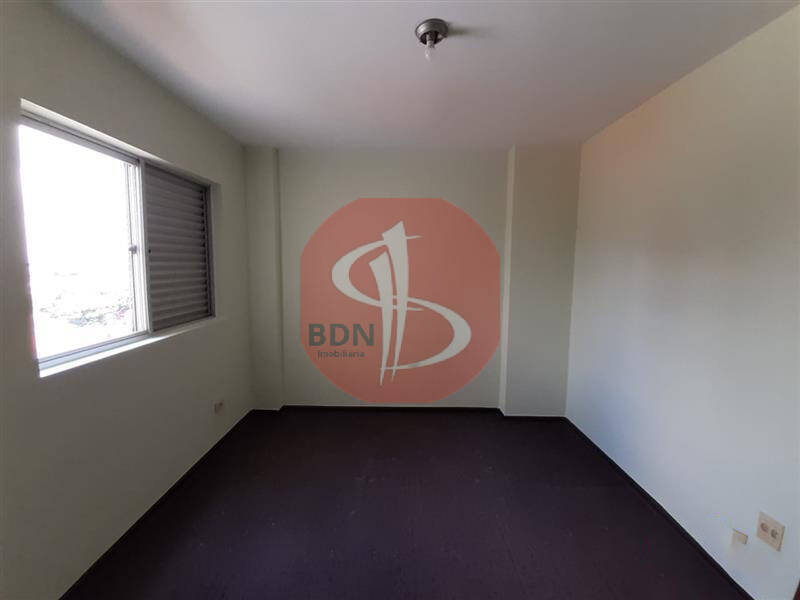 Apartamento para alugar com 2 quartos, 70m² - Foto 7