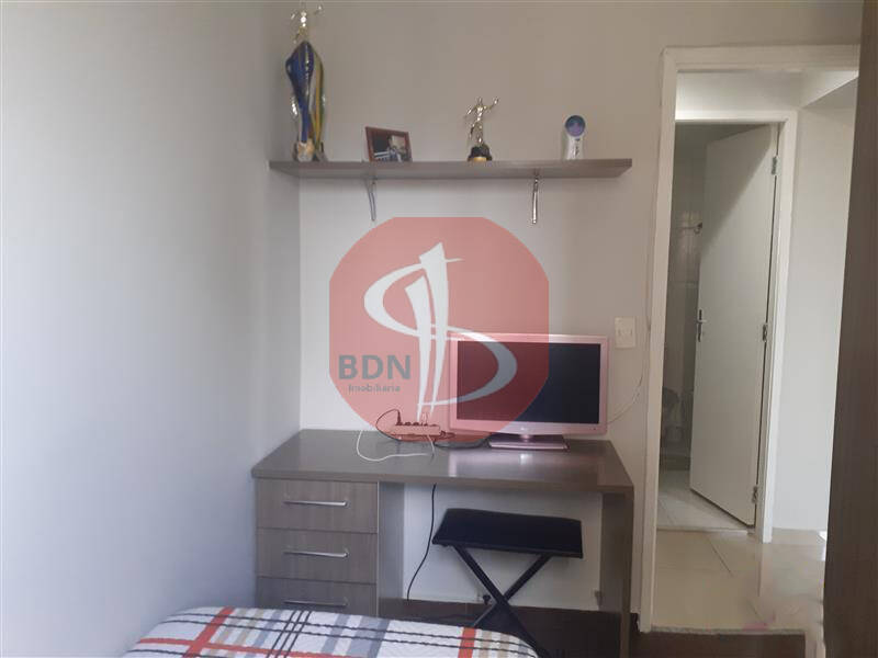 Apartamento à venda com 3 quartos, 69m² - Foto 4