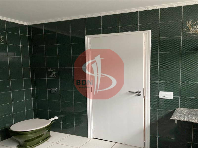 Sobrado para alugar com 4 quartos, 360m² - Foto 12