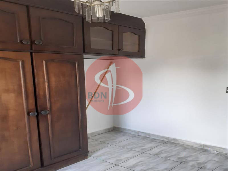 Apartamento para alugar com 2 quartos, 52m² - Foto 5