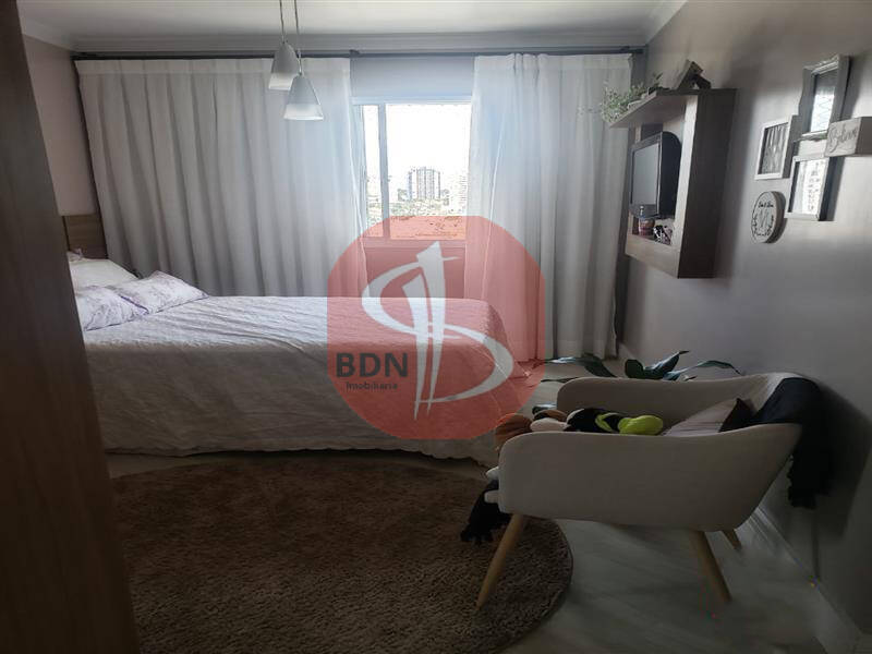 Apartamento à venda com 3 quartos, 75m² - Foto 8