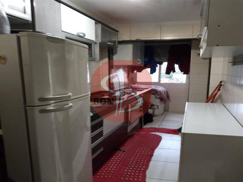 Apartamento à venda com 3 quartos, 63m² - Foto 3