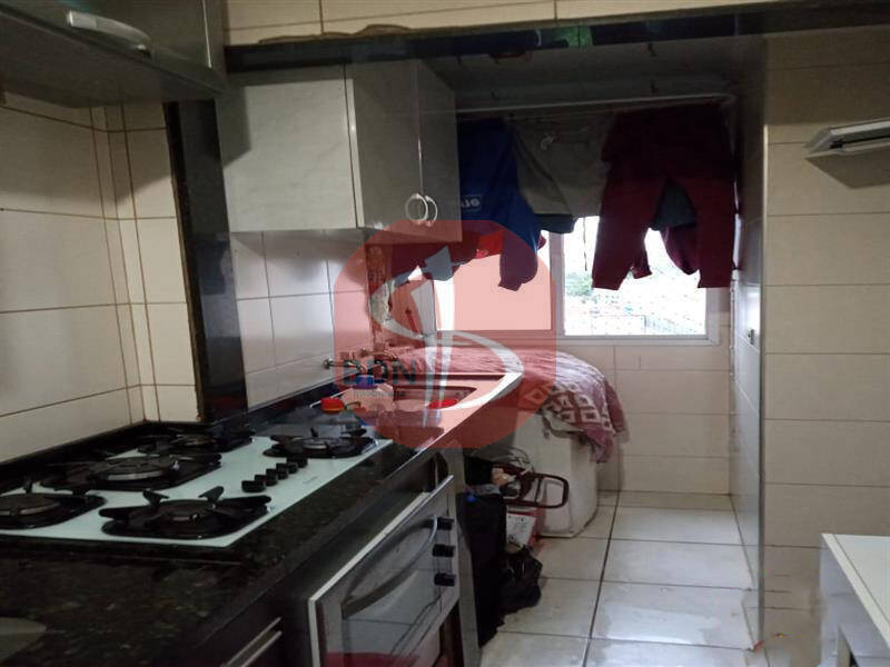 Apartamento à venda com 3 quartos, 63m² - Foto 4