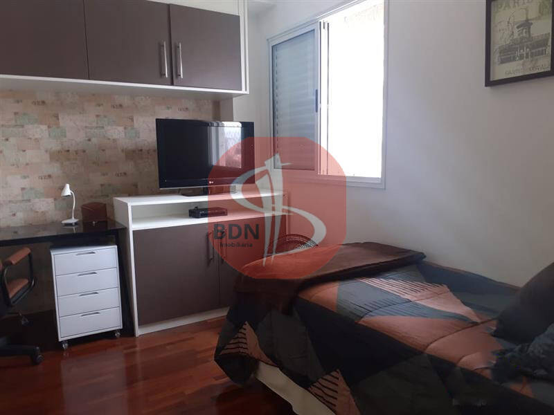 Apartamento à venda com 3 quartos, 147m² - Foto 6