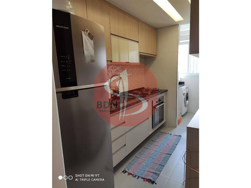 Apartamento à venda com 3 quartos, 73m² - Foto 12