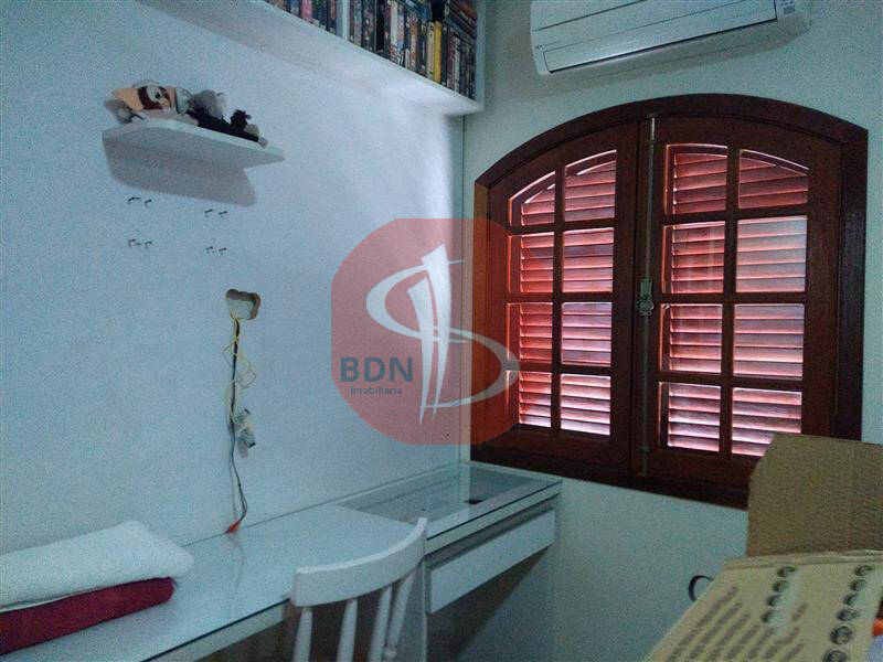 Sobrado à venda com 3 quartos, 150m² - Foto 5