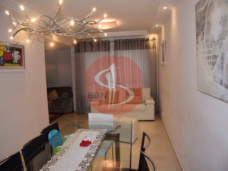 Apartamento à venda com 3 quartos, 103m² - Foto 1