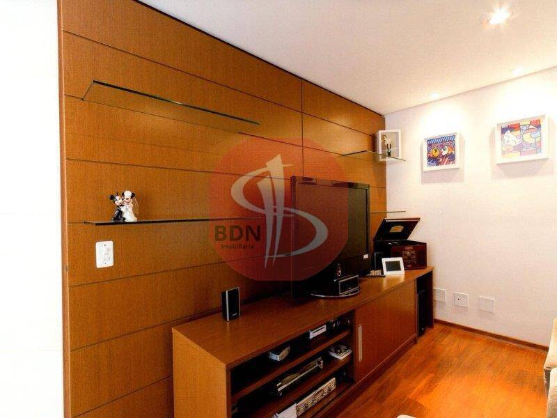 Apartamento à venda com 3 quartos, 103m² - Foto 11