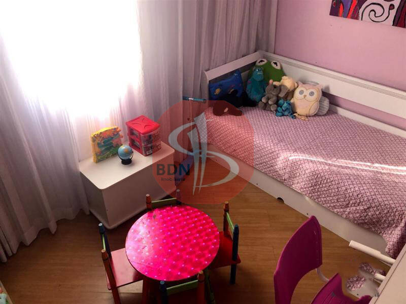 Apartamento à venda com 3 quartos, 114m² - Foto 8