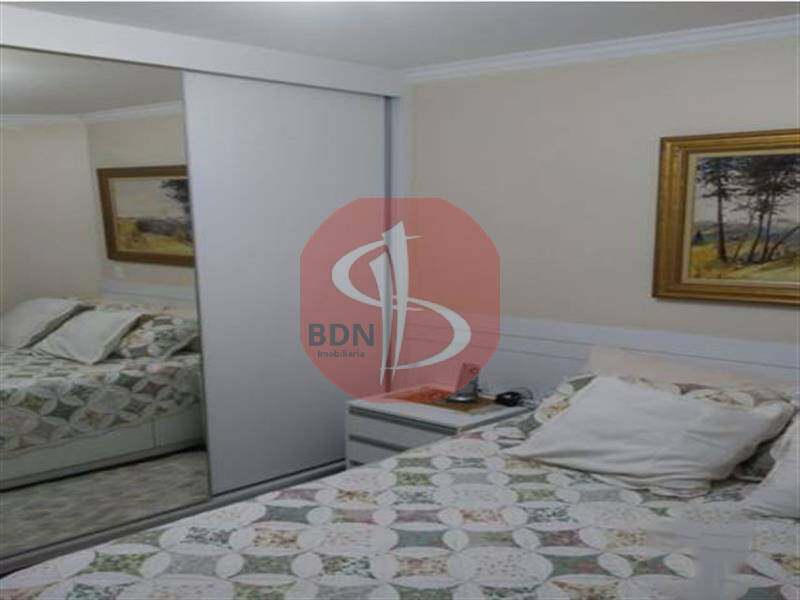 Apartamento à venda com 3 quartos, 137m² - Foto 8