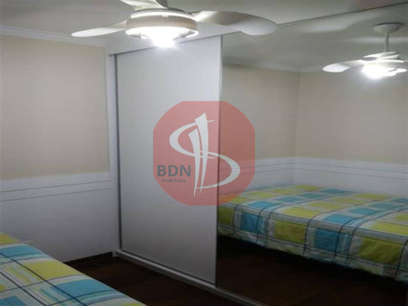 Apartamento à venda com 3 quartos, 137m² - Foto 9