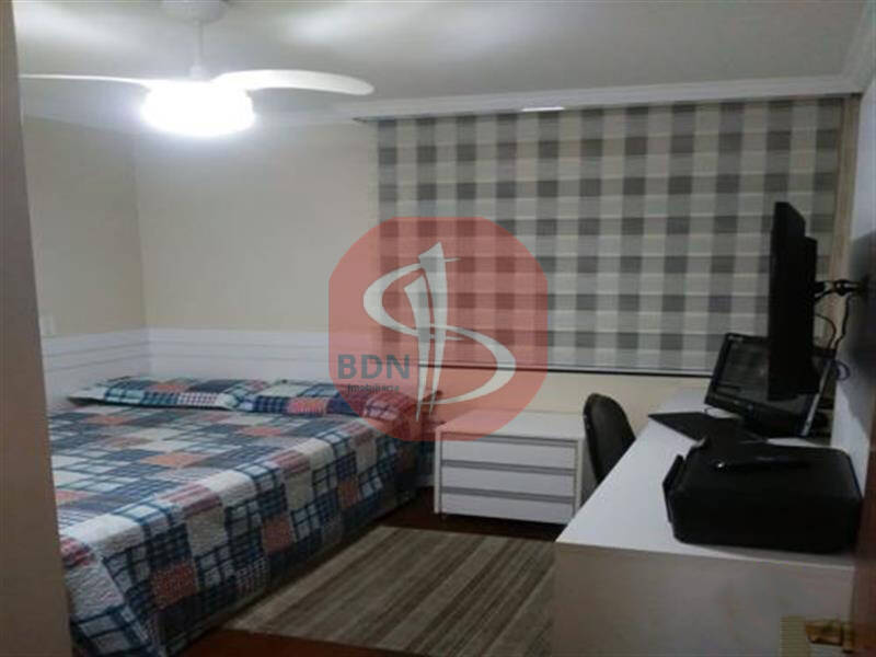 Apartamento à venda com 3 quartos, 137m² - Foto 10