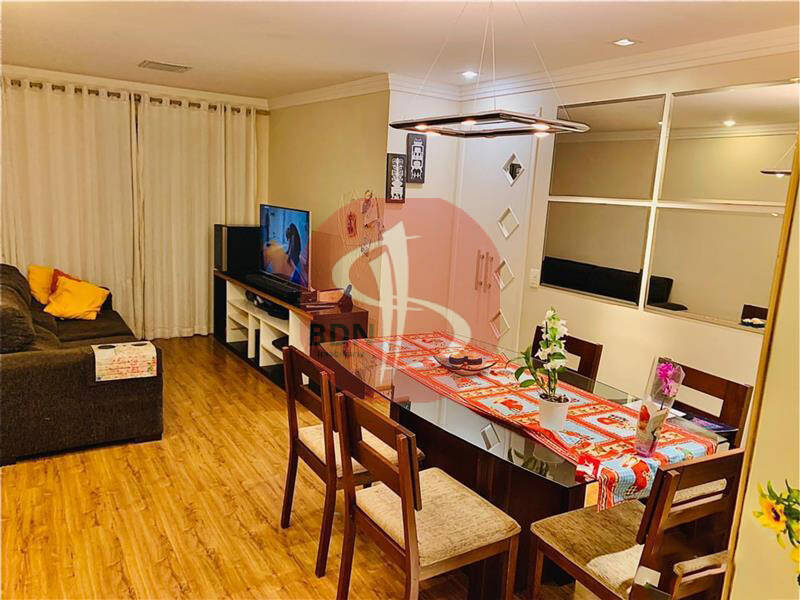 Apartamento à venda com 2 quartos, 65m² - Foto 3