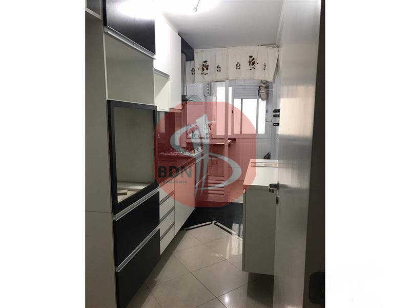 Apartamento à venda com 2 quartos, 65m² - Foto 11