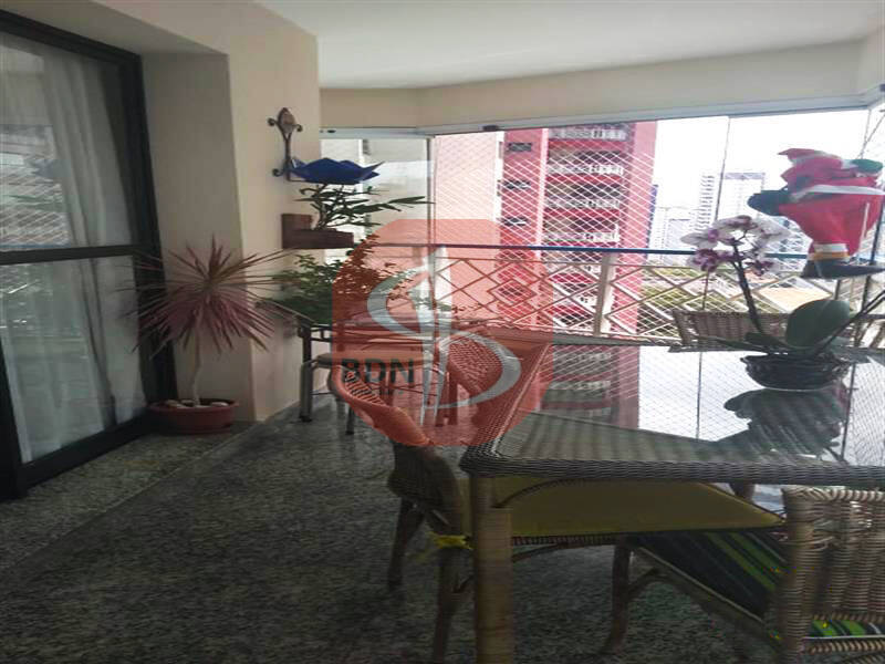 Apartamento à venda com 3 quartos, 151m² - Foto 6