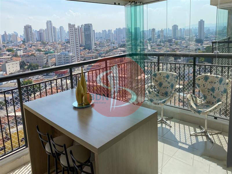 Apartamento à venda com 3 quartos, 103m² - Foto 2